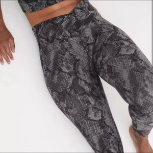 Viral tiktok Aerie leggings